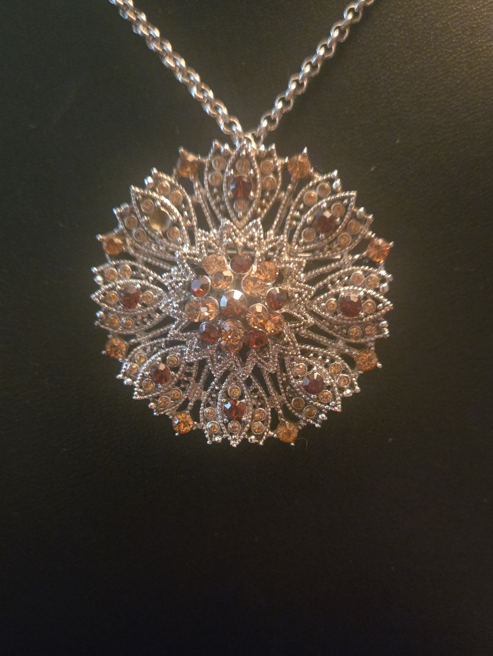 JBK Camrose an Kross Silver Filigree Pendant Necklace an Brochure with Amber